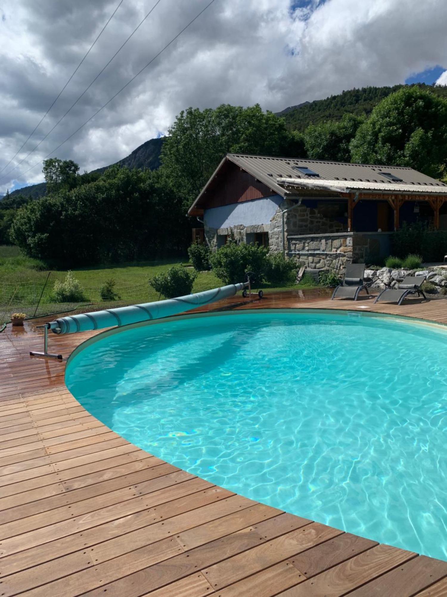 Bed and Breakfast L'Escale en Ubaye Saint-Pons  Exterior foto