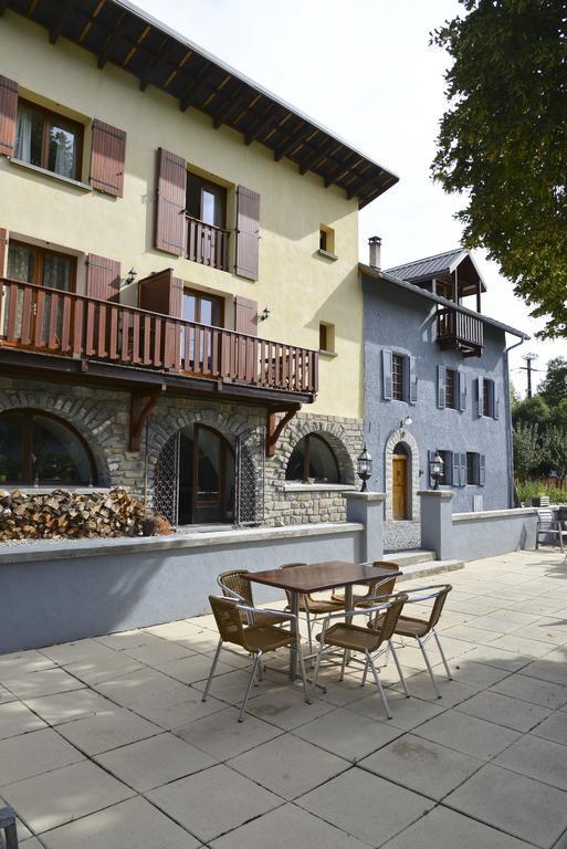 Bed and Breakfast L'Escale en Ubaye Saint-Pons  Exterior foto