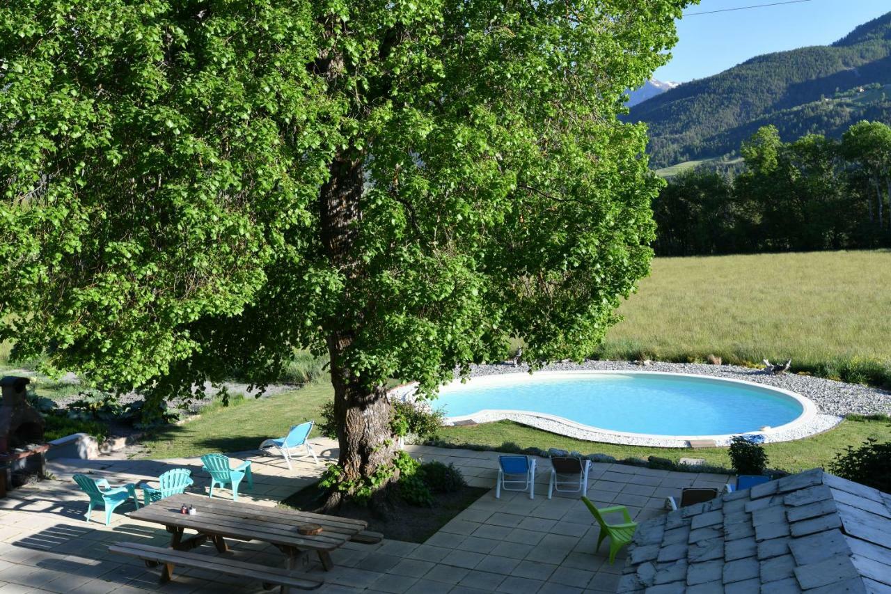Bed and Breakfast L'Escale en Ubaye Saint-Pons  Exterior foto